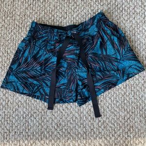 Vibrant lululemon shorts. Size 4